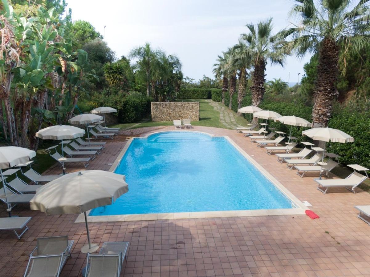 Agriturismo Villa Luca SantʼAgata di Militello Εξωτερικό φωτογραφία