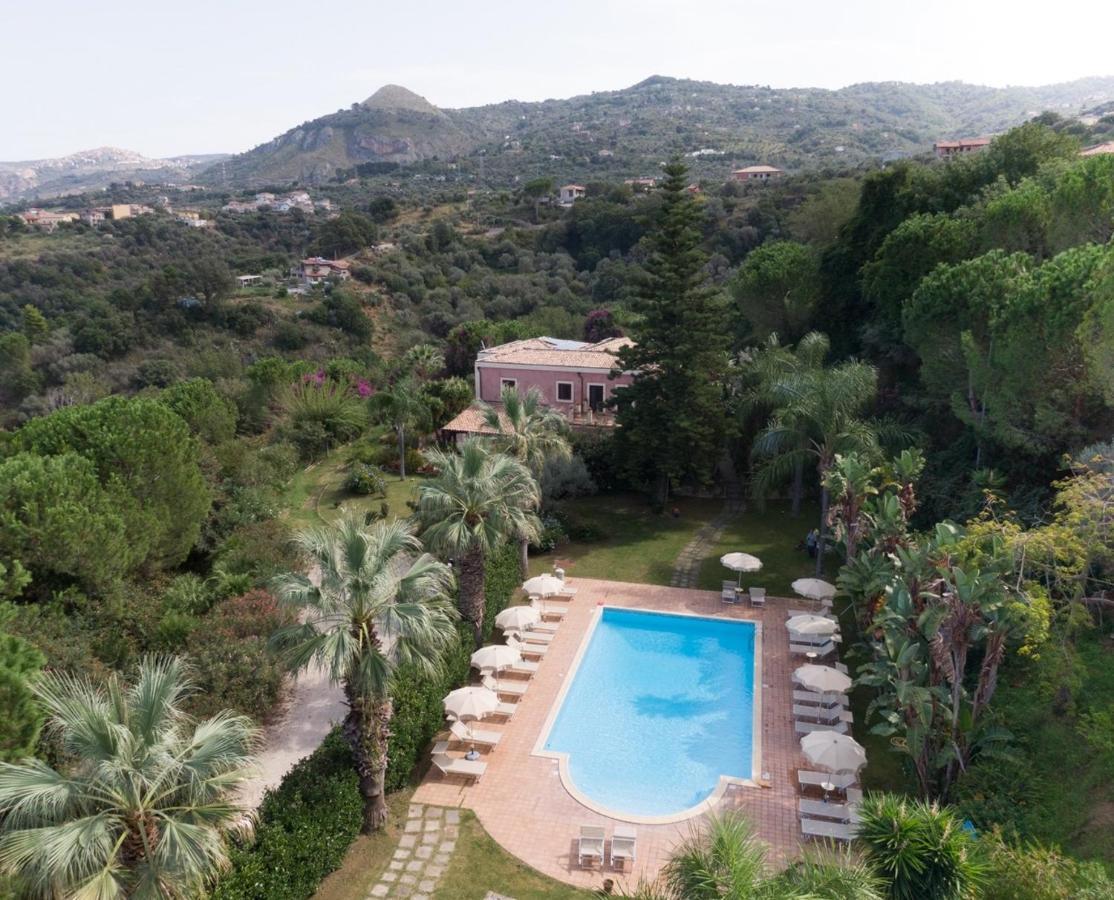 Agriturismo Villa Luca SantʼAgata di Militello Εξωτερικό φωτογραφία
